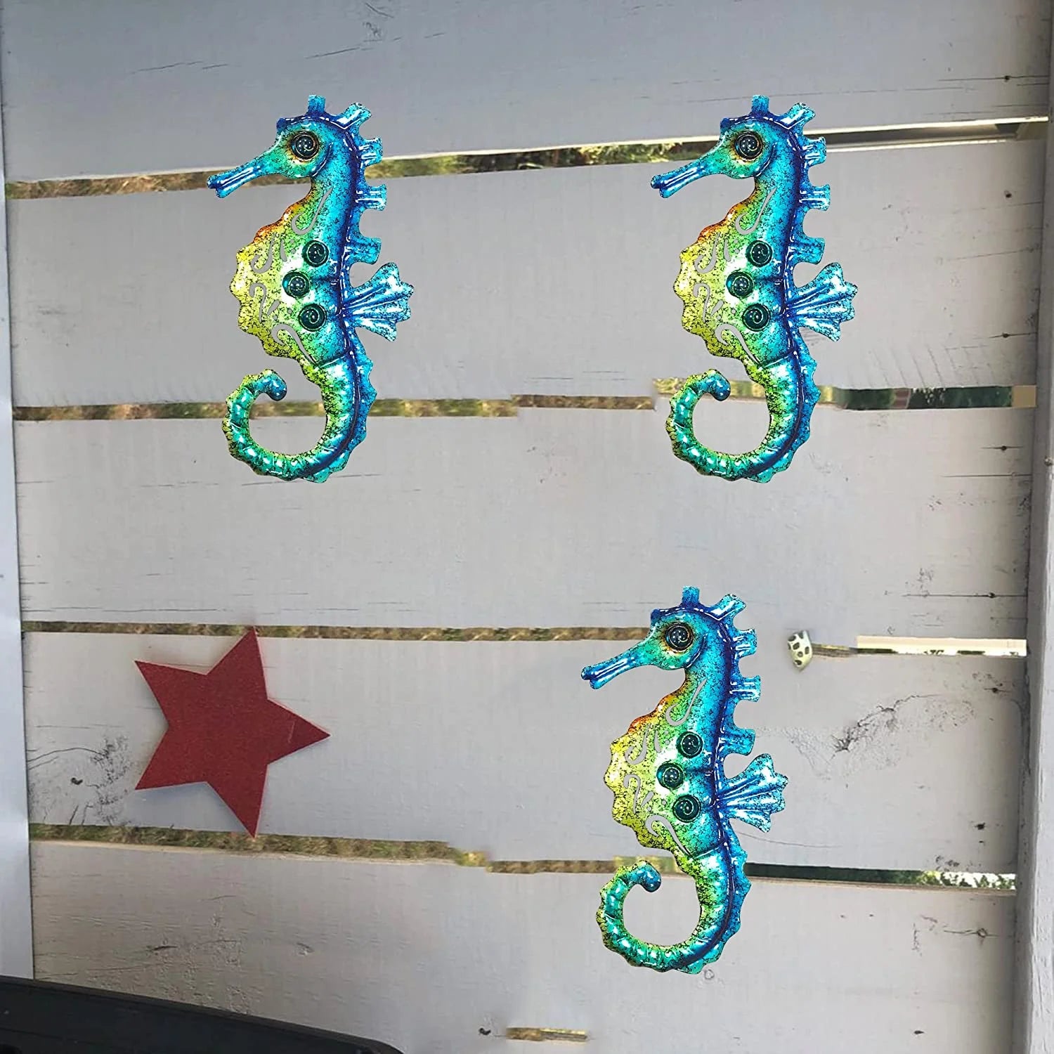 Seahorse Wall Art Decor, Metal Coastal Ocean Decor Beach Themed Decoration for Bathroom Bedroom Fence Home Indoor Outdoor, Nautical Tropical Decor, Set of 3, 10 Inch